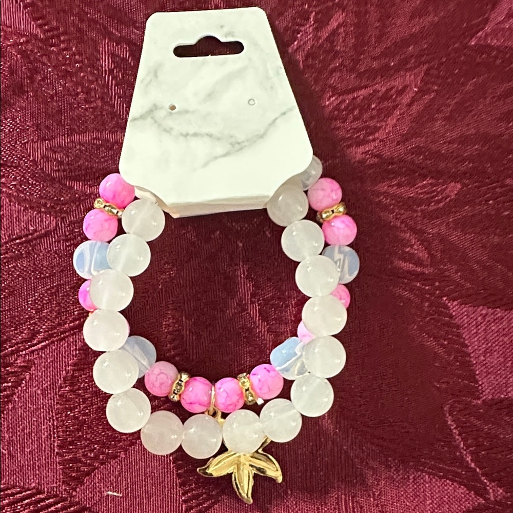 Pink and White Beaded Bracelet with Starfish Charm - Picture 4 of 4